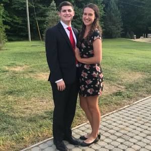 Meet your Posher, Sabrina